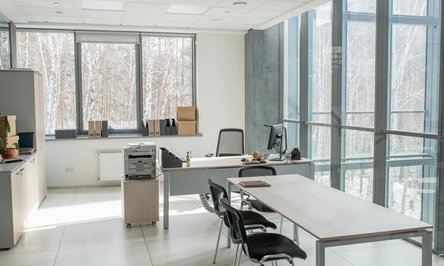 Astuces pour garder votre bureau commercial propre : l’importance d’un entretien régulier