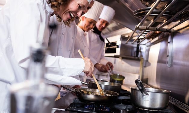 Service de nettoyage restaurant : une recette pour la santé, la sécurité et le succès